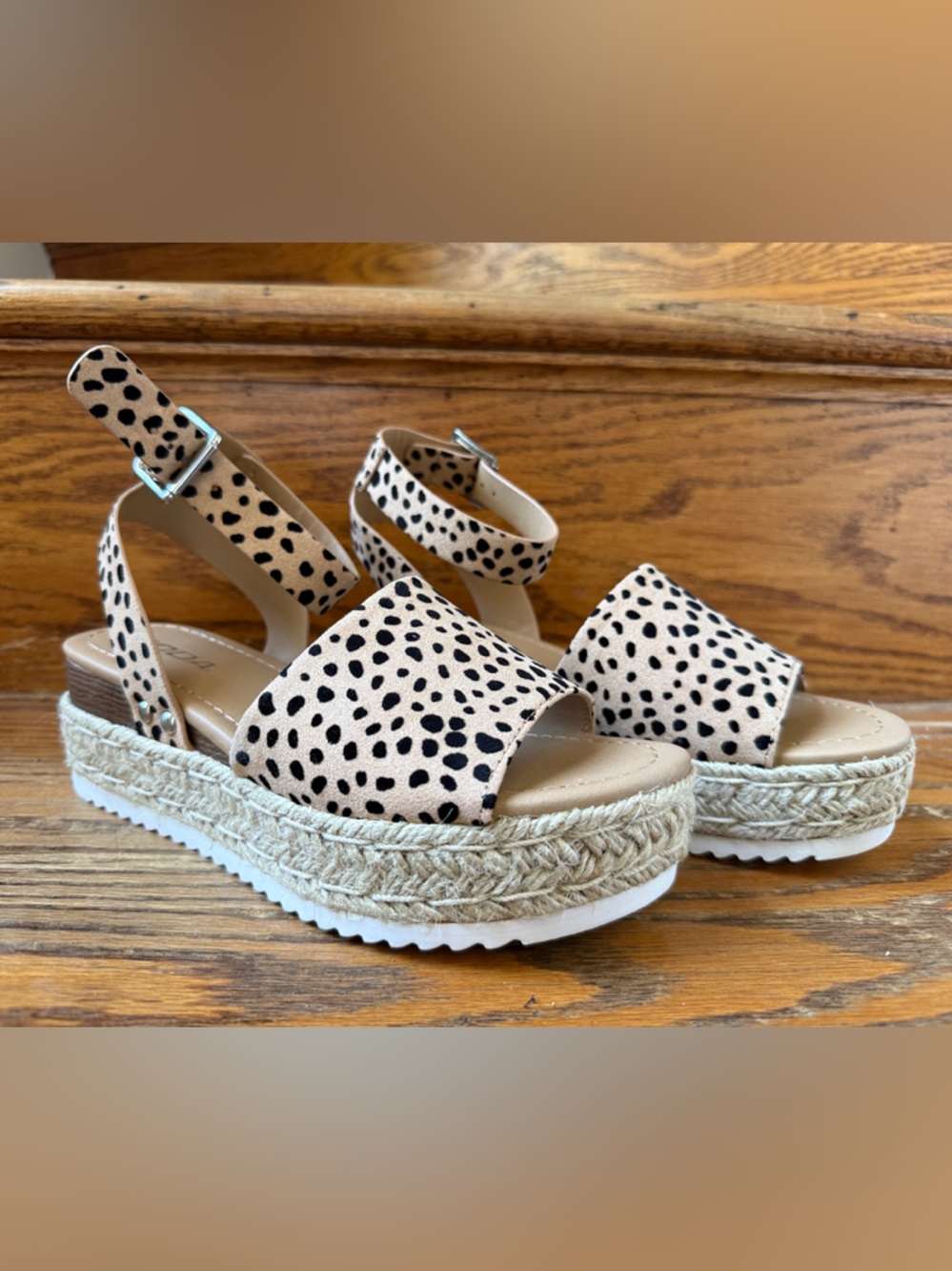 Soda Leopard Print Espadrille Platform Sandals - Tan/Black